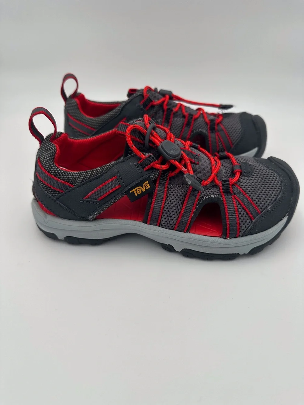 TEVA Manatee Red Children’s Sandals Size 13 Water and Hiking Shoes